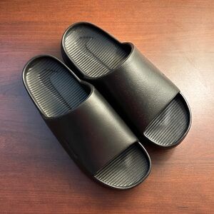 Nike Black Slides (NEVER WORN!!)